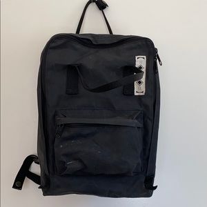 Black Large FJALL RAVEN Backpack